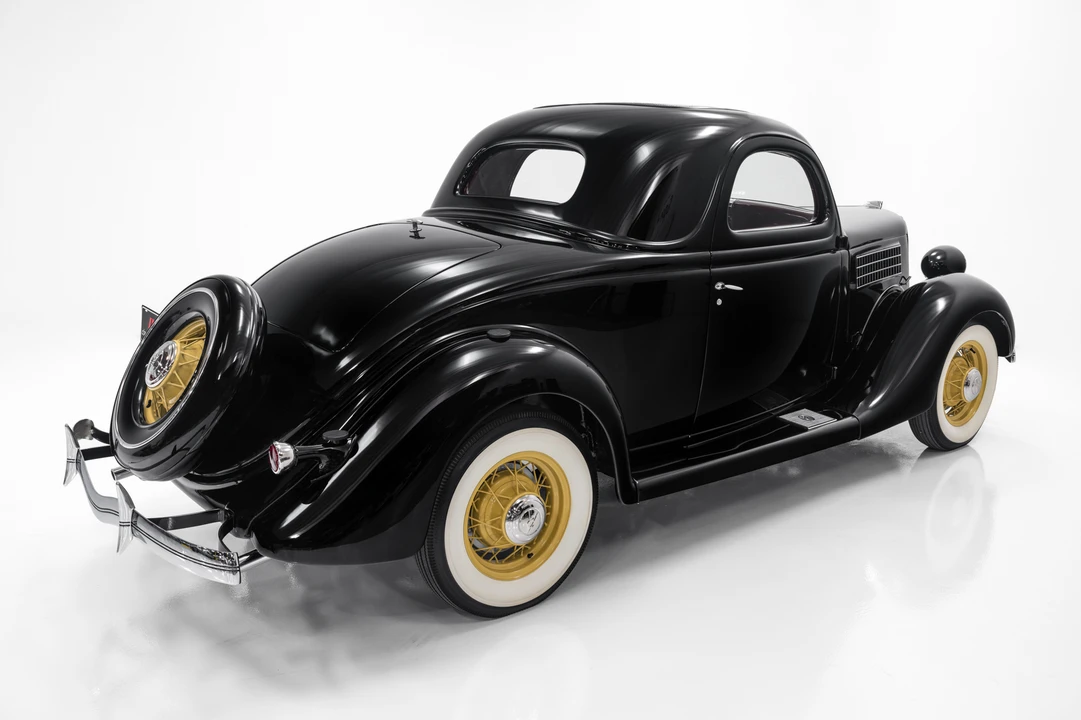 1935 Ford Model 48 & 68 - Image 12 of 31