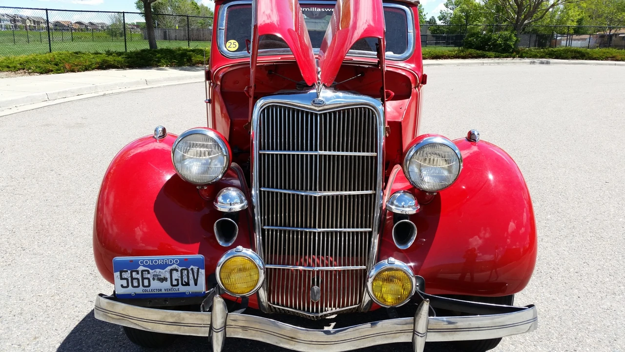 1935 Ford Model 48 & 68 - Image 14 of 31
