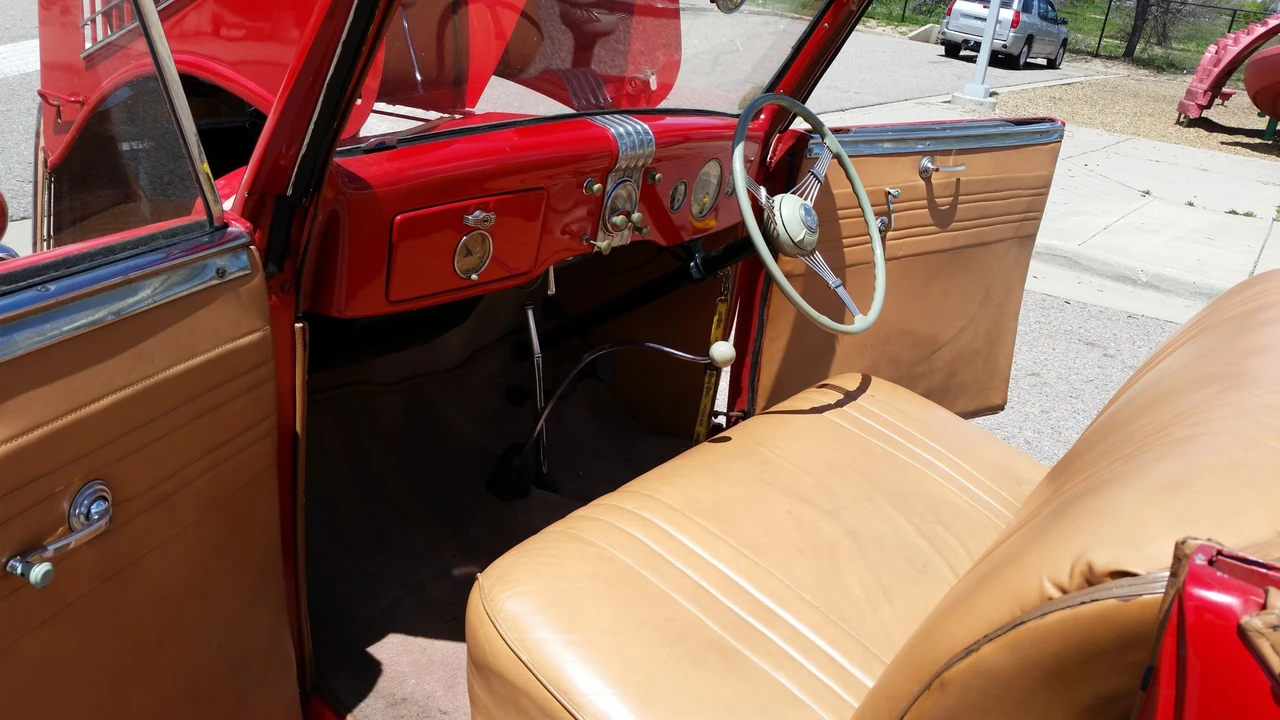 1935 Ford Model 48 & 68 - Image 23 of 31