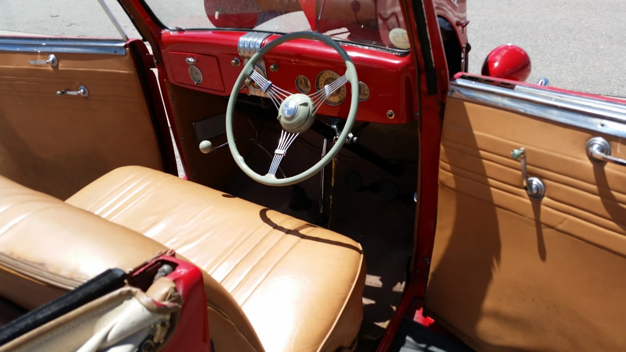 1935 Ford Model 48 & 68 - Image 17 of 31