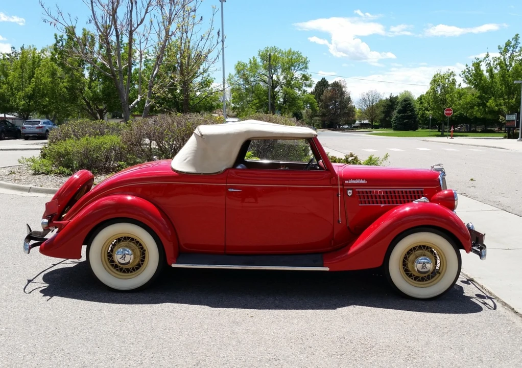 1935 Ford Model 48 & 68 - Image 6 of 31