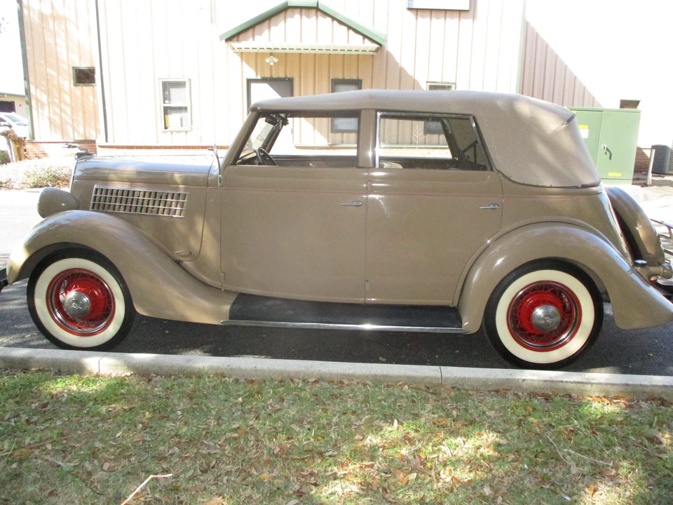 1935 Ford Model 48 & 68 - Image 6 of 31