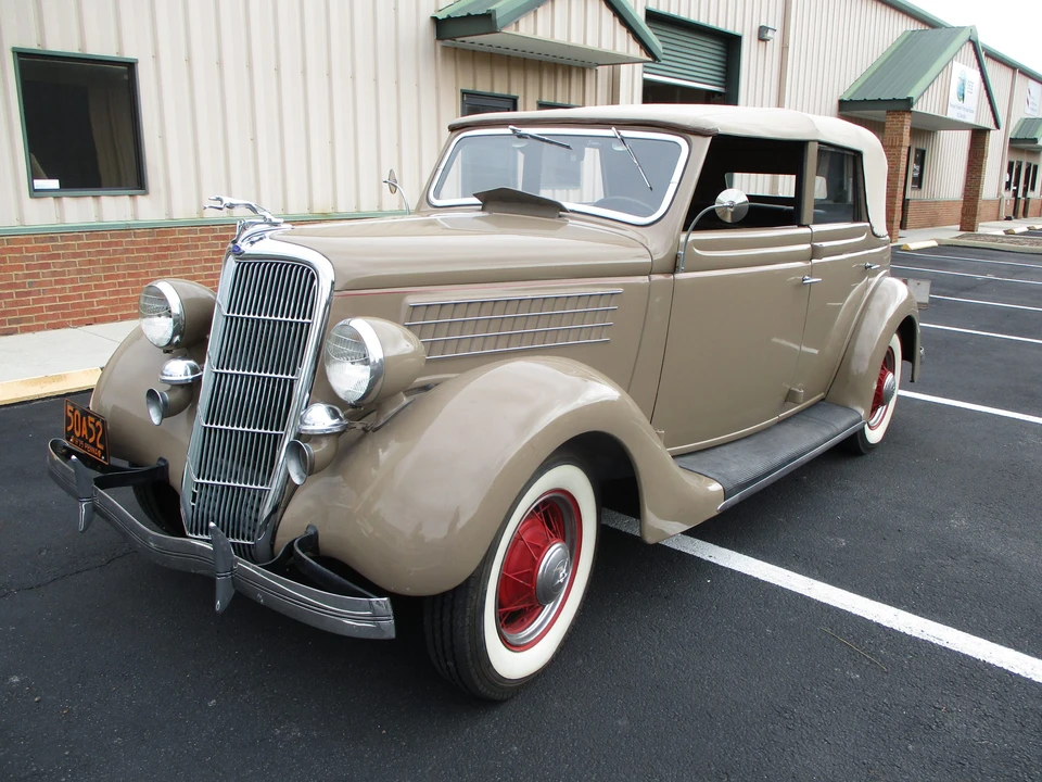 1935 Ford Model 48 & 68 - Image 5 of 31