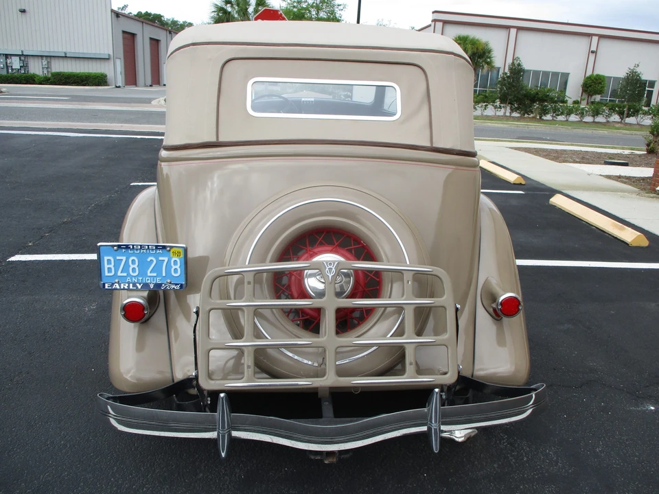 1935 Ford Model 48 & 68 - Image 8 of 31
