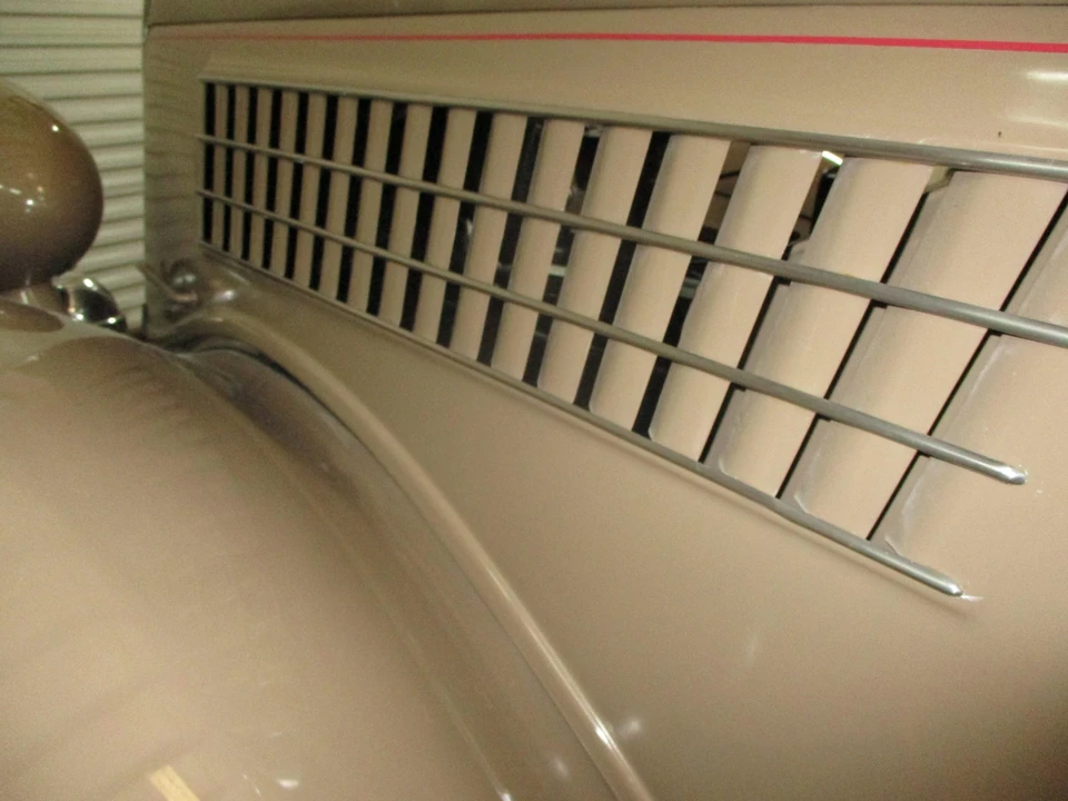 1935 Ford Model 48 & 68 - Image 17 of 31