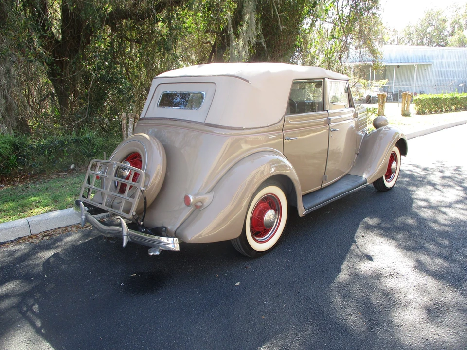 1935 Ford Model 48 & 68 - Image 10 of 31