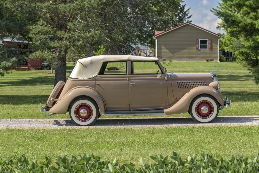 1935 Ford Model 48 & 68 - Image 23 of 31