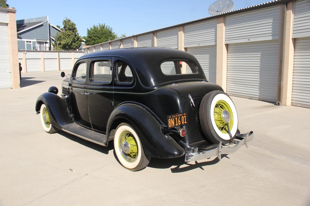1935 Ford Model 48 & 68 - Image 6 of 31