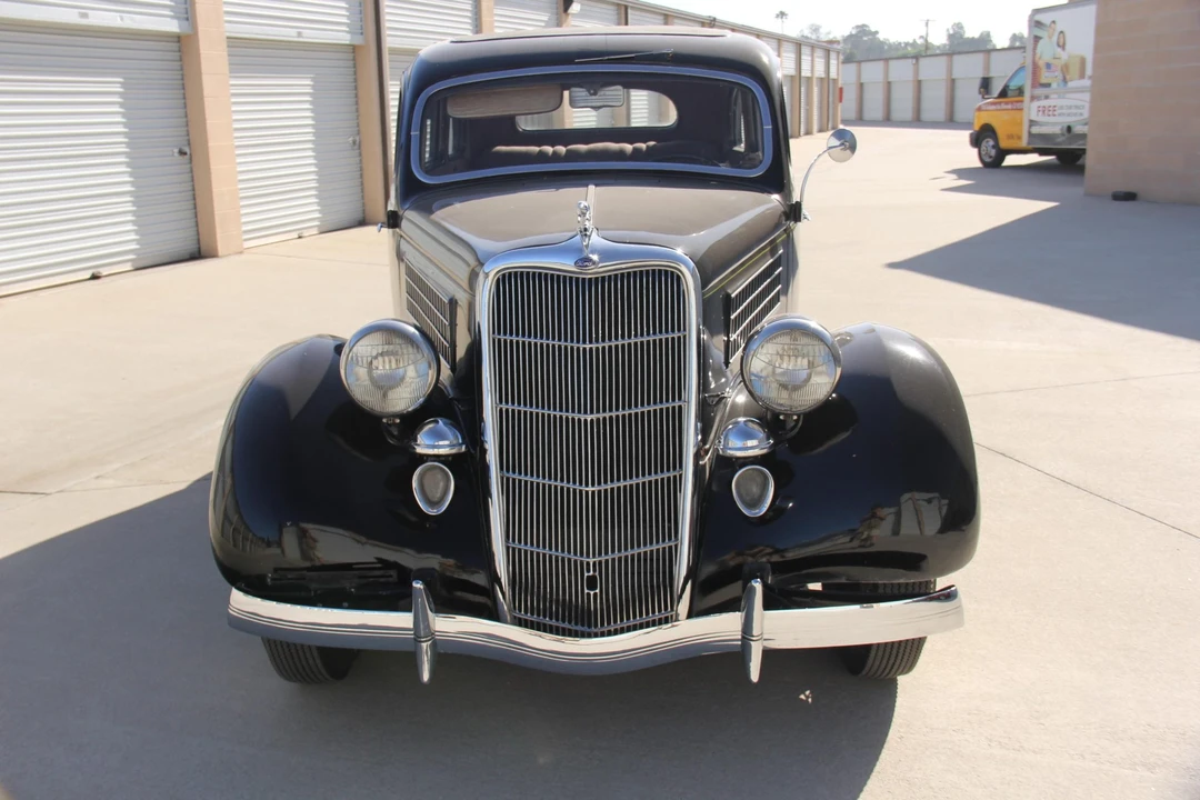 1935 Ford Model 48 & 68 - Image 18 of 31