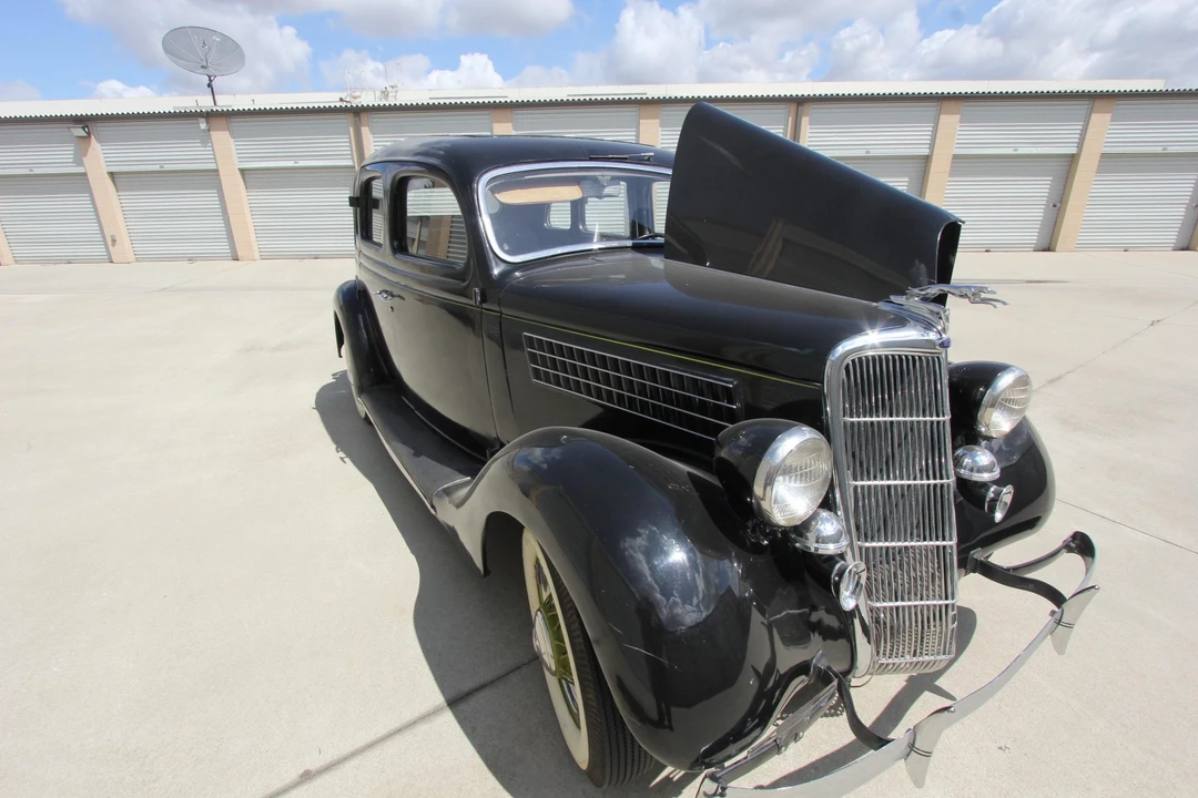 1935 Ford Model 48 & 68 - Image 17 of 31