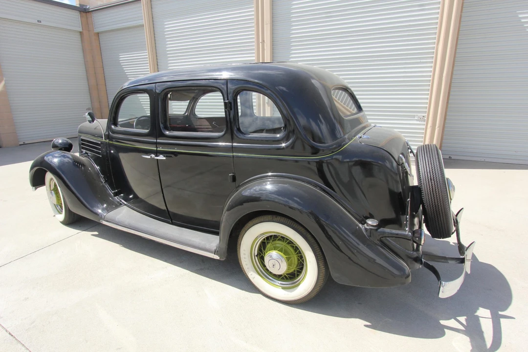 1935 Ford Model 48 & 68 - Image 5 of 31