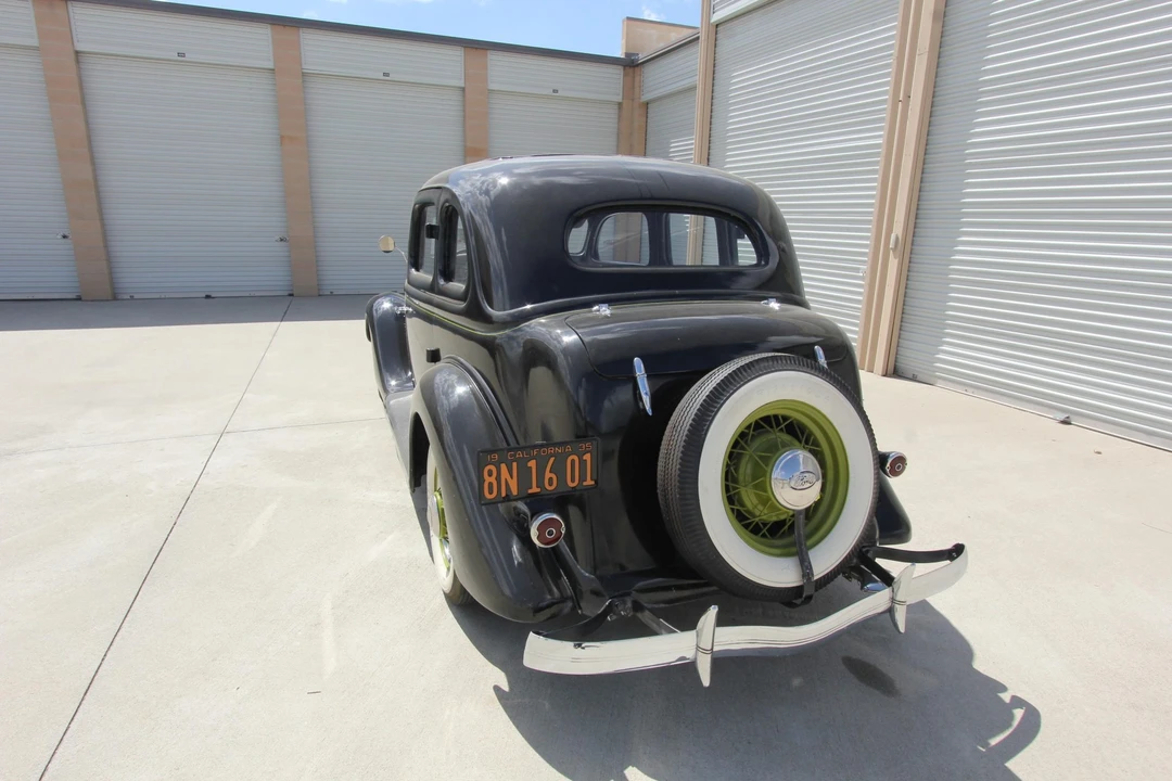 1935 Ford Model 48 & 68 - Image 8 of 31