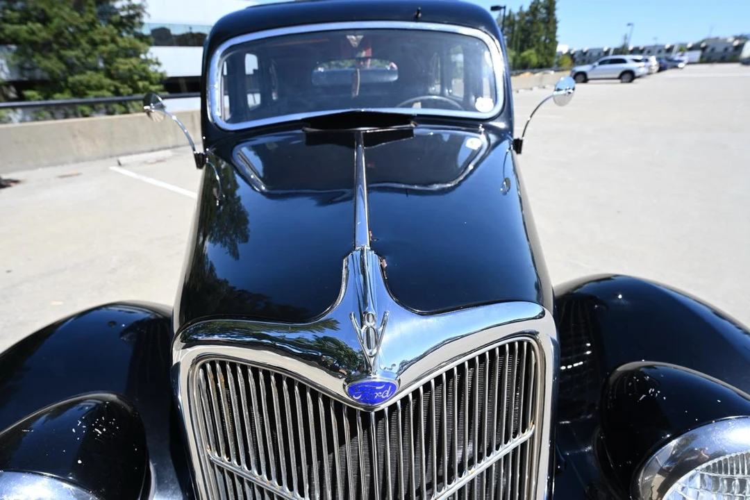 1935 Ford Model 48 & 68 - Image 22 of 31