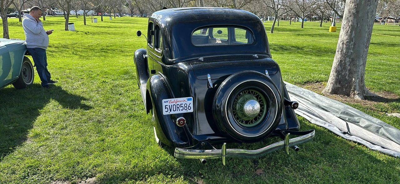 1935 Ford Model 48 & 68 - Image 19 of 31