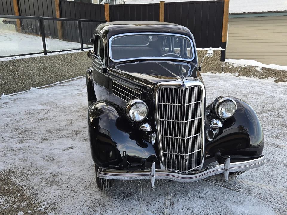 1935 Ford Model 48 & 68 - Image 8 of 31