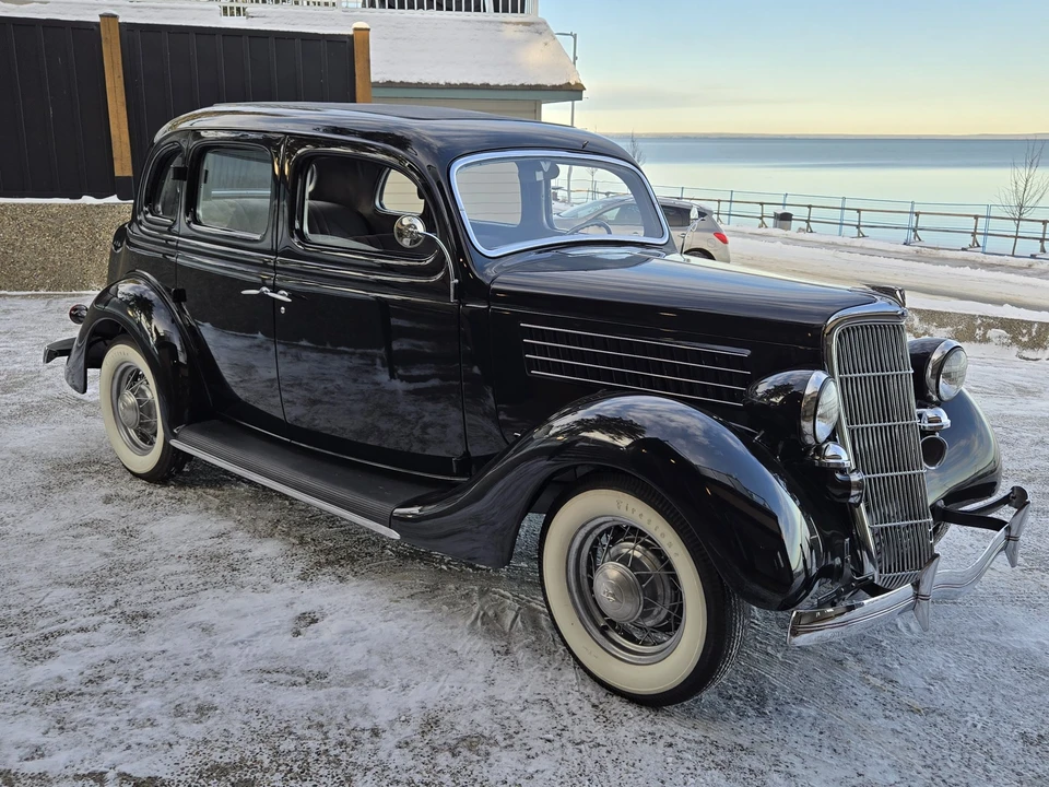 1935 Ford Model 48 & 68 - Image 7 of 31