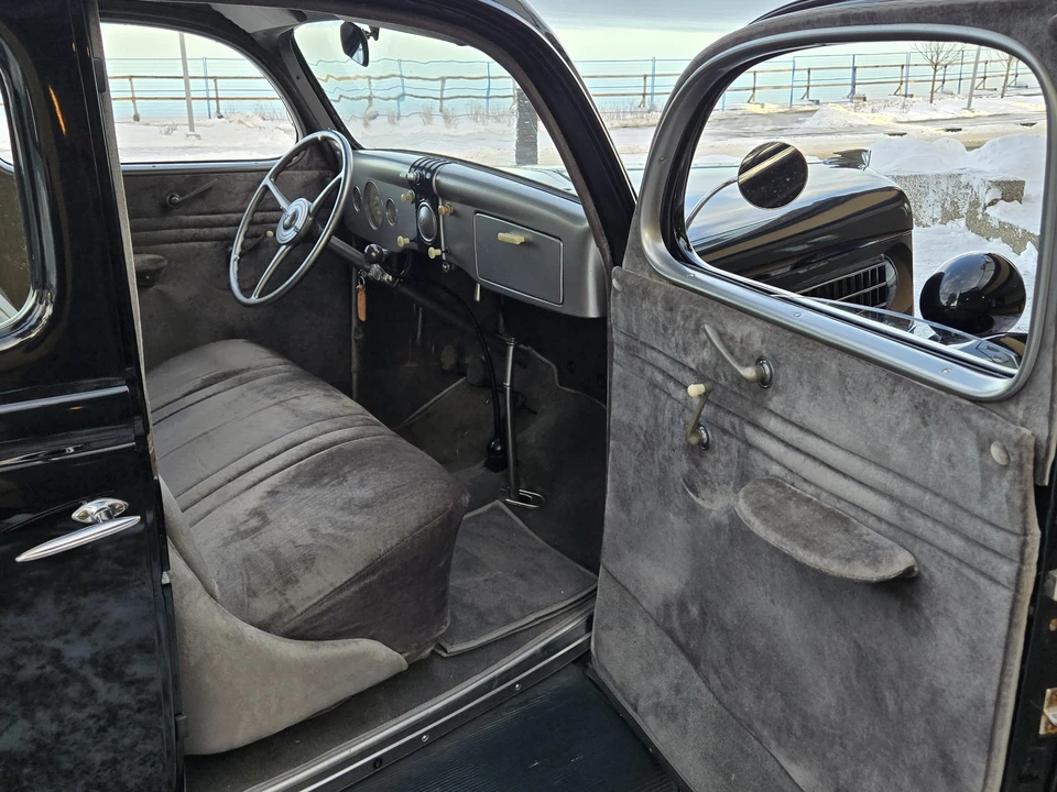 1935 Ford Model 48 & 68 - Image 10 of 31