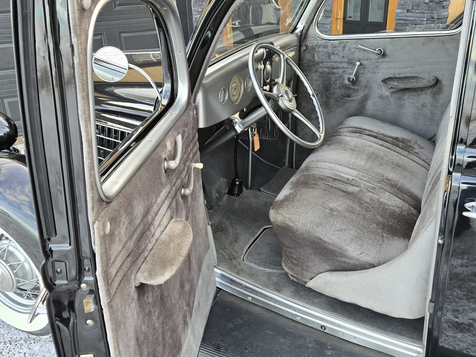 1935 Ford Model 48 & 68 - Image 9 of 31