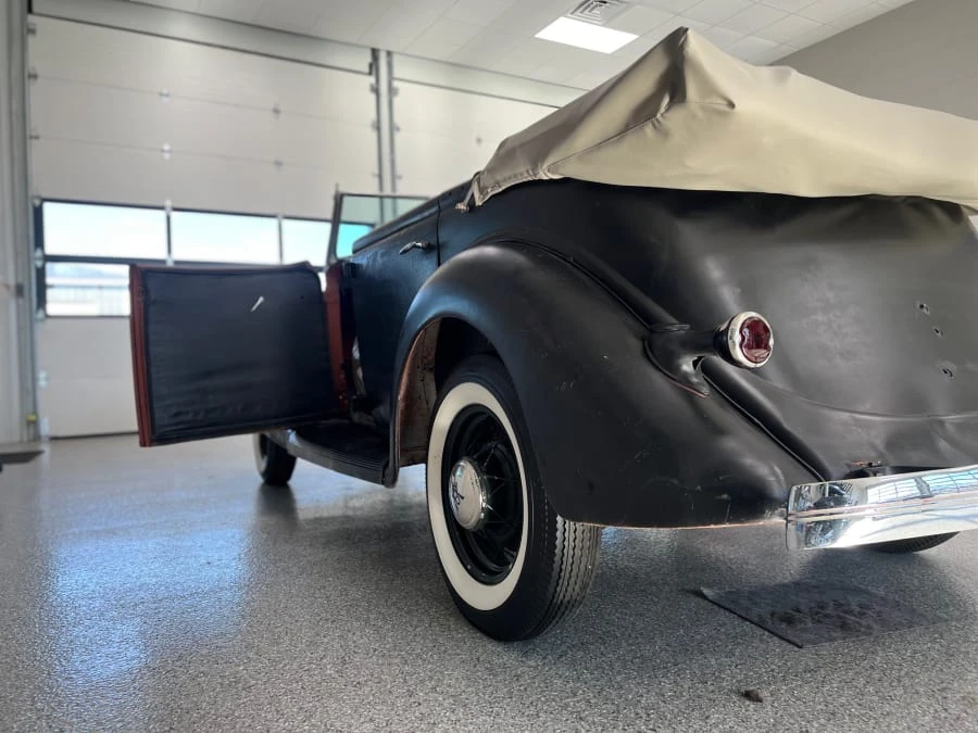 1935 Ford Model 48 & 68 - Image 10 of 31
