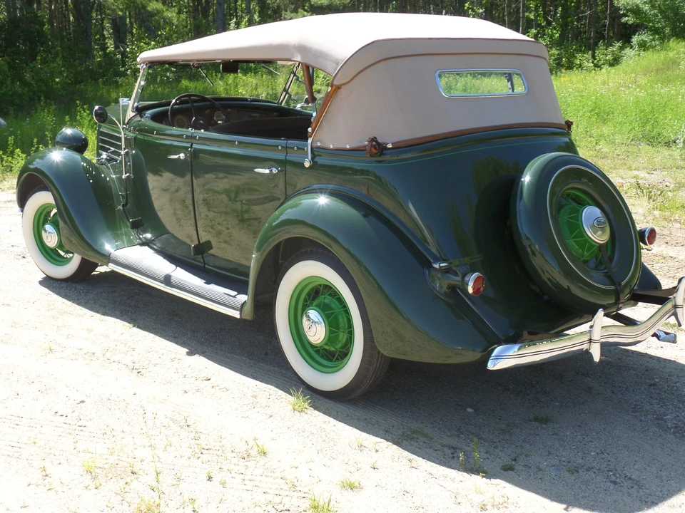 1935 Ford Model 48 & 68 - Image 30 of 31