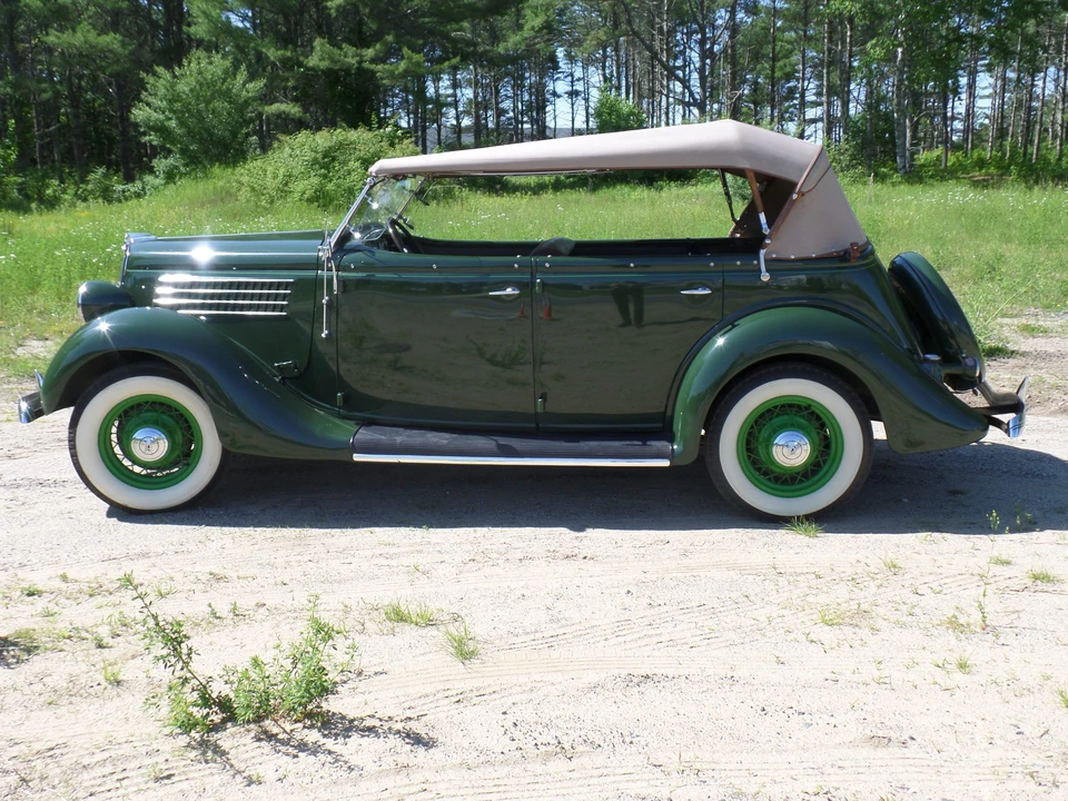 1935 Ford Model 48 & 68 - Image 21 of 31