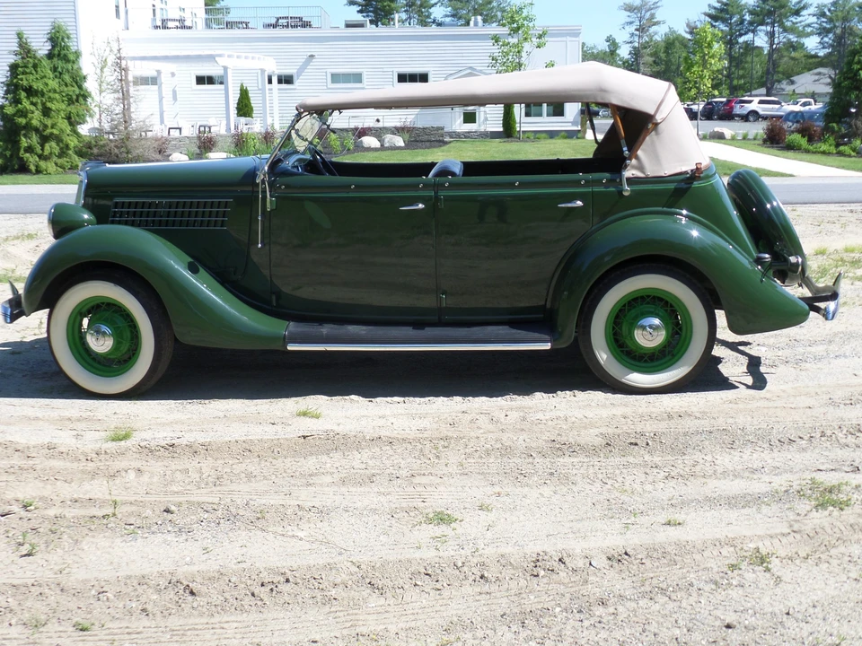1935 Ford Model 48 & 68 - Image 18 of 31