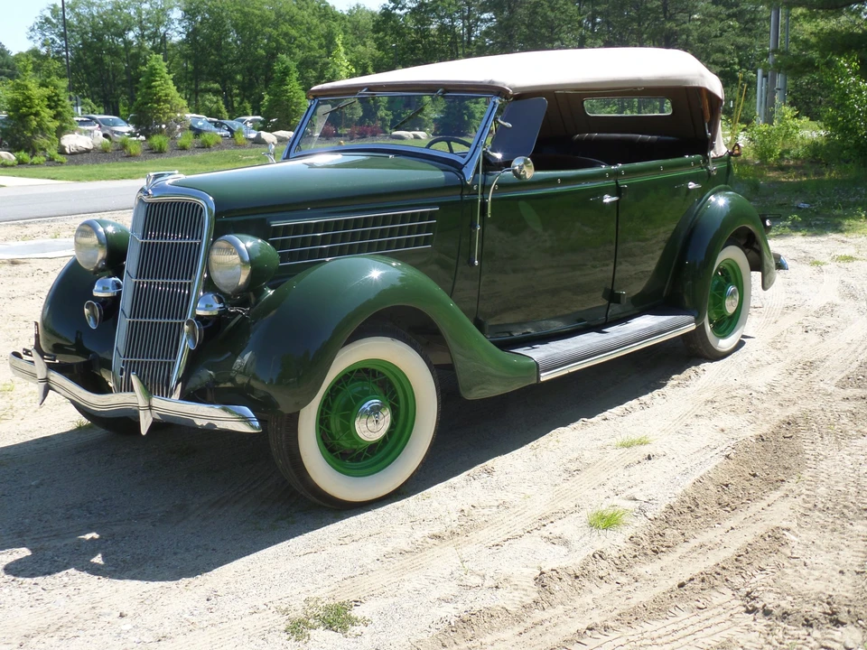 1935 Ford Model 48 & 68 - Image 9 of 31
