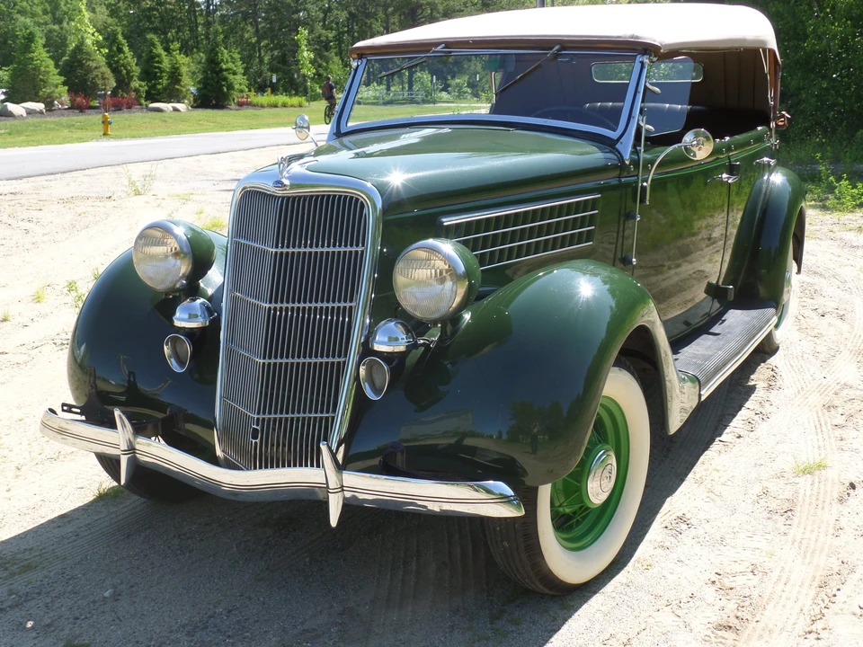 1935 Ford Model 48 & 68 - Image 5 of 31