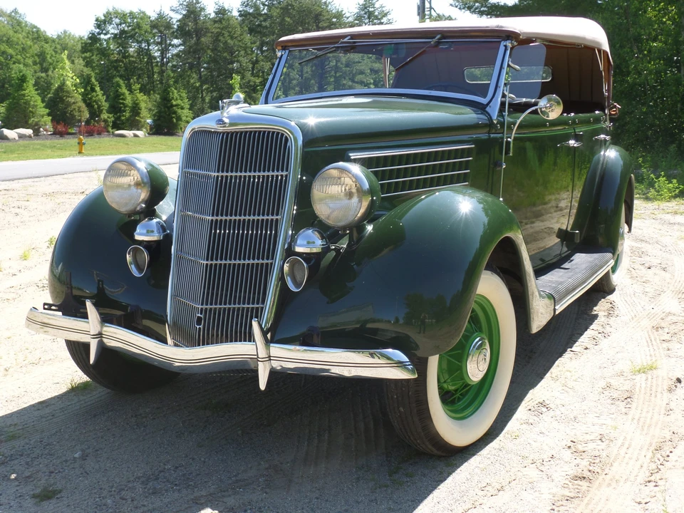 1935 Ford Model 48 & 68 - Image 6 of 31