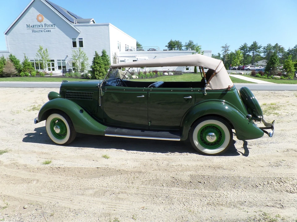1935 Ford Model 48 & 68 - Image 17 of 31