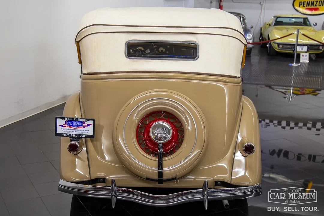 1935 Ford Model 48 & 68 - Image 4 of 21