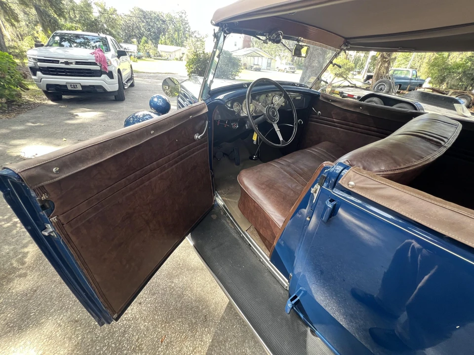 1935 Ford Model 48 & 68 - Image 29 of 31