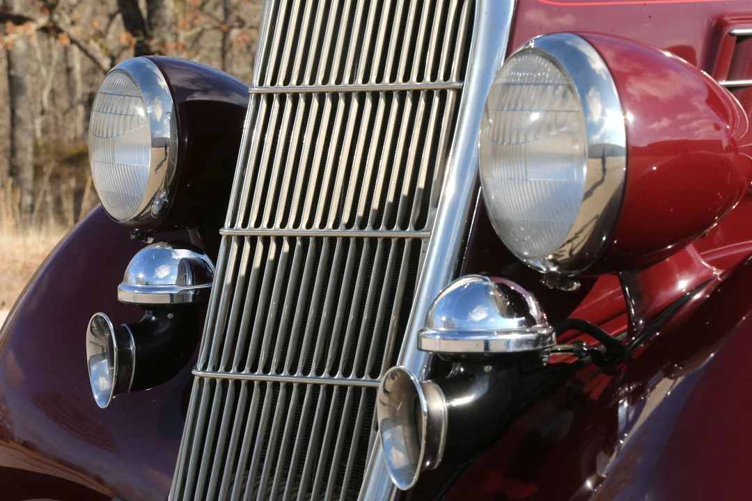 1935 Ford Model 48 & 68 - Image 24 of 31
