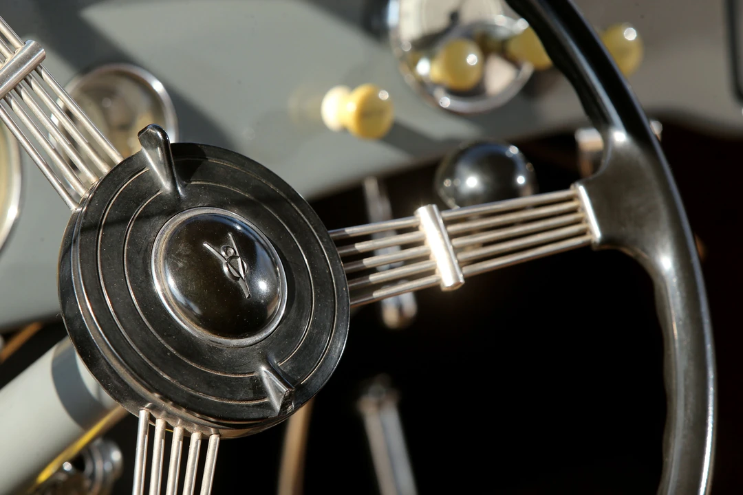 1935 Ford Model 48 & 68 - Image 16 of 31