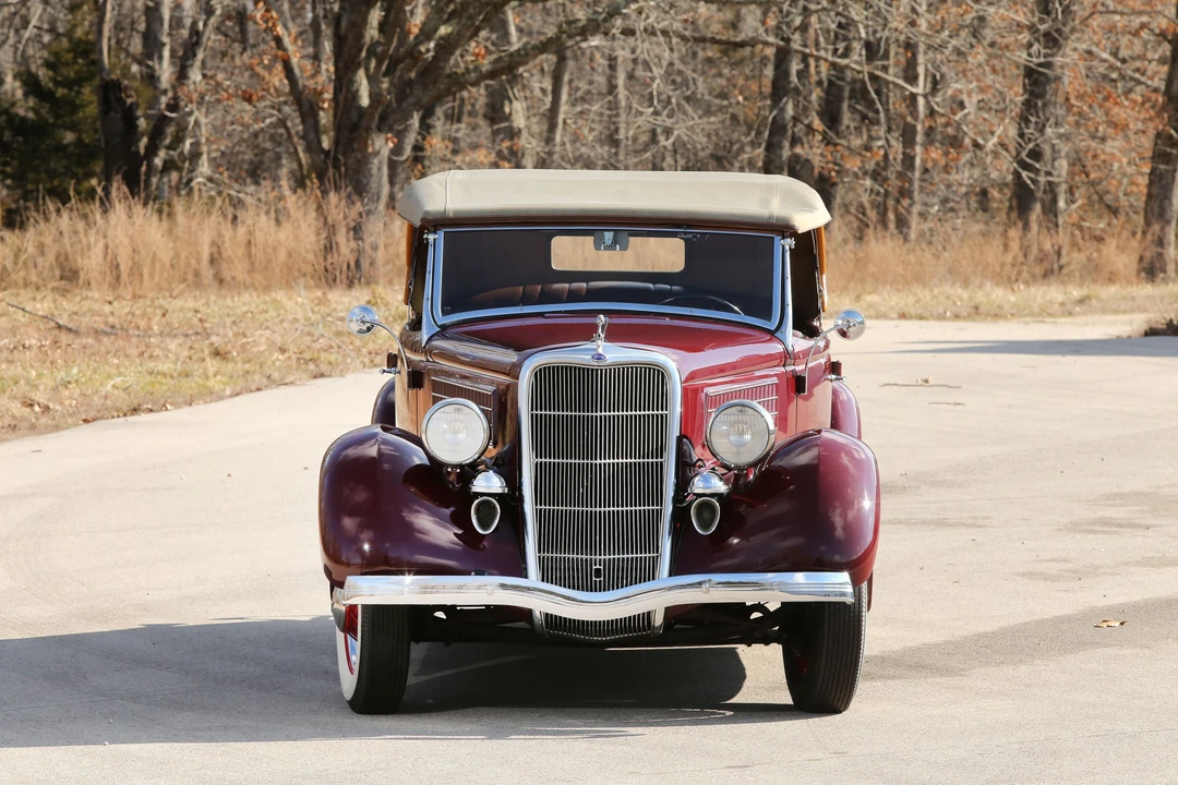 1935 Ford Model 48 & 68 - Image 17 of 31