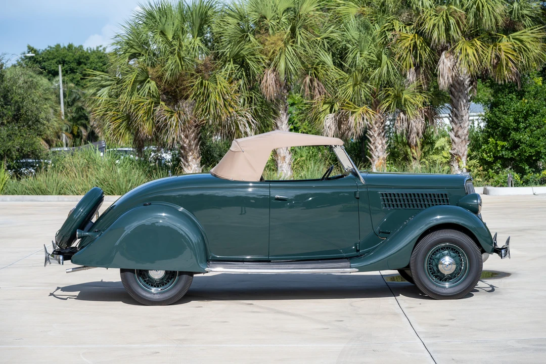 1935 Ford Model 48 & 68 - Image 19 of 31