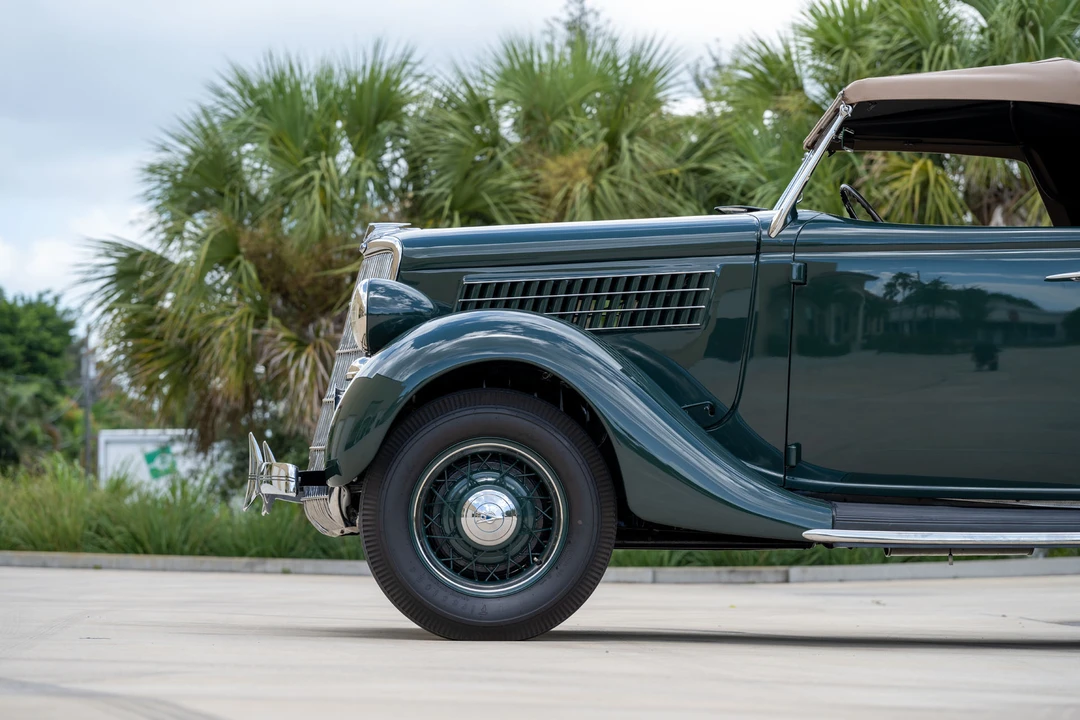 1935 Ford Model 48 & 68 - Image 23 of 31