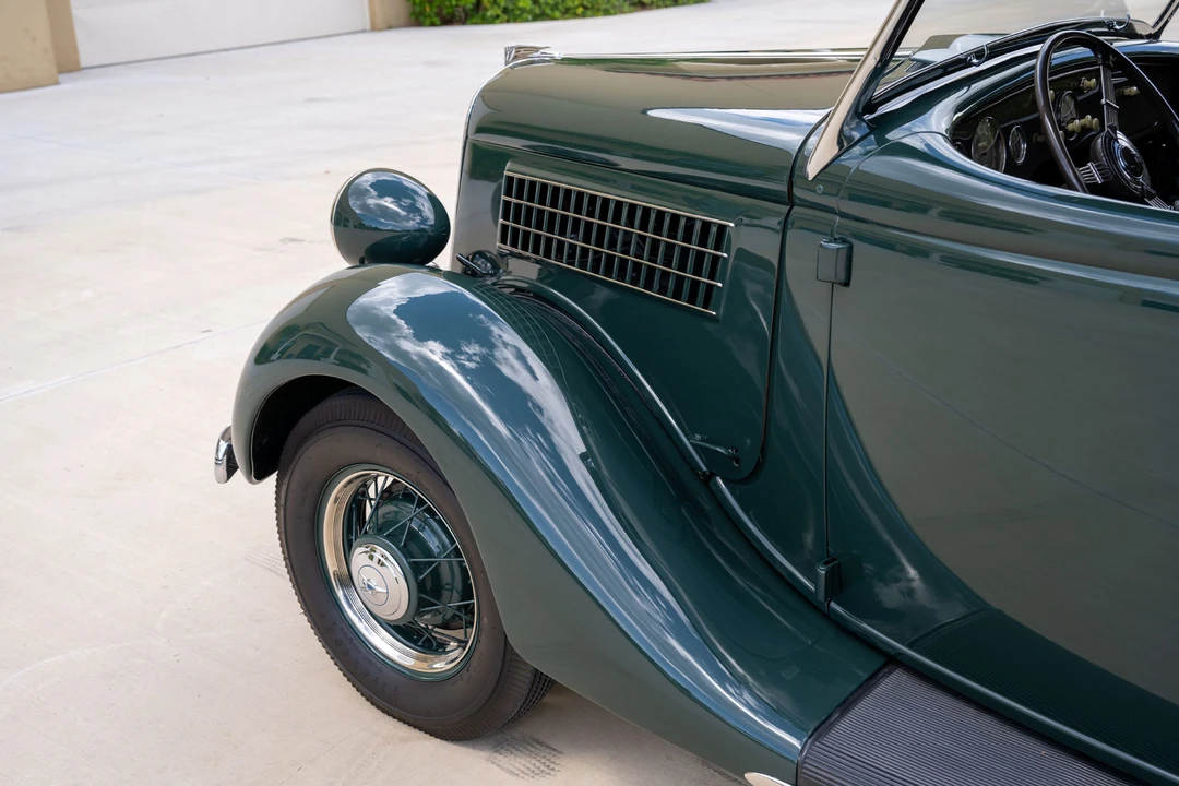 1935 Ford Model 48 & 68 - Image 24 of 31