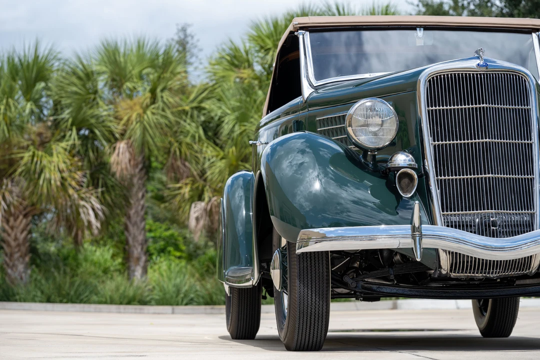1935 Ford Model 48 & 68 - Image 26 of 31