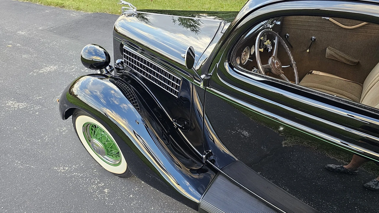 1935 Ford Model 48 & 68 - Image 29 of 31
