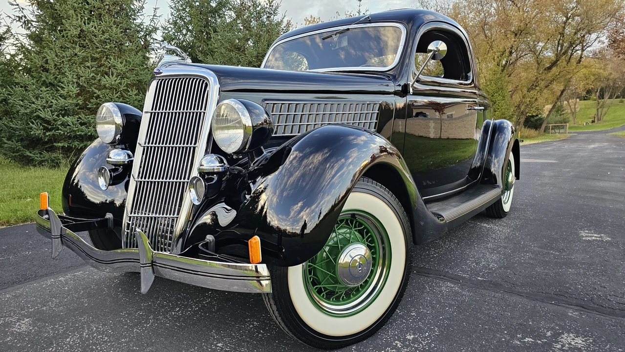1935 Ford Model 48 & 68 - Image 2 of 31