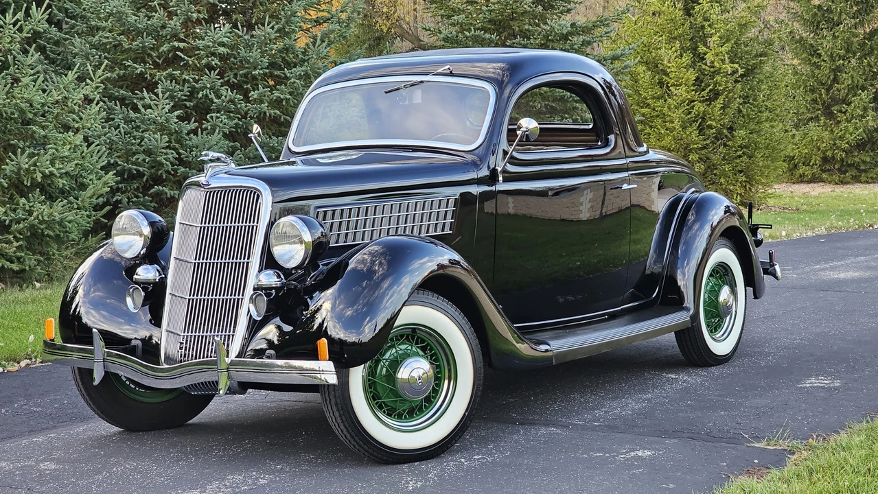 1935 Ford Model 48 & 68 - Image 5 of 31