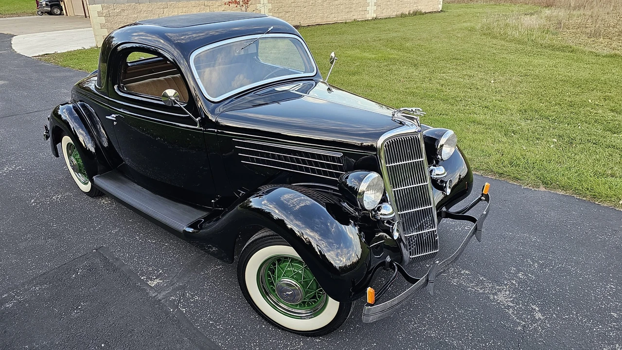 1935 Ford Model 48 & 68 - Image 14 of 31