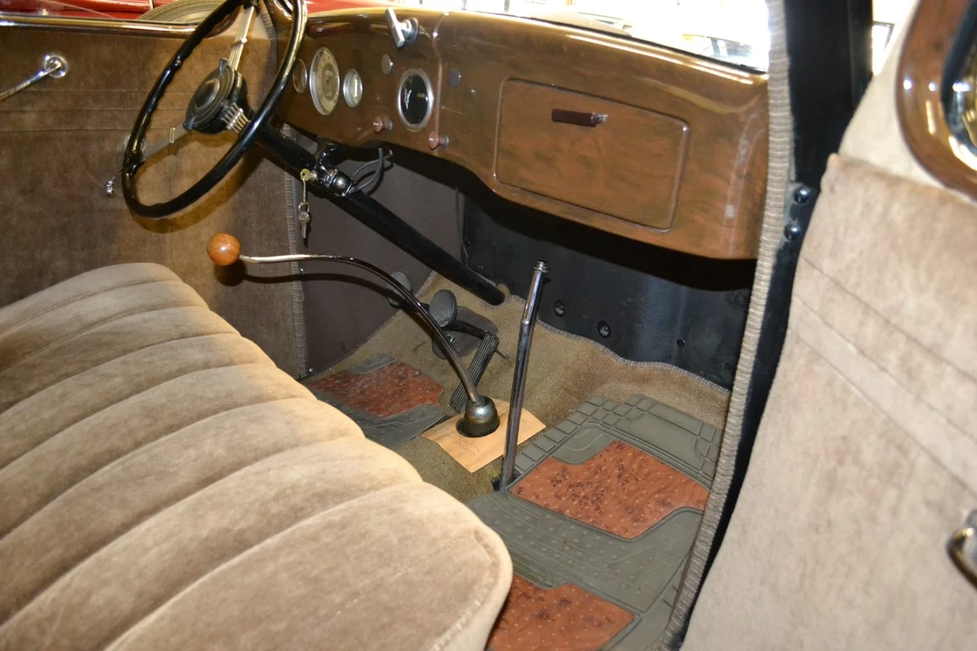 1935 Ford Model 48 & 68 - Image 31 of 31