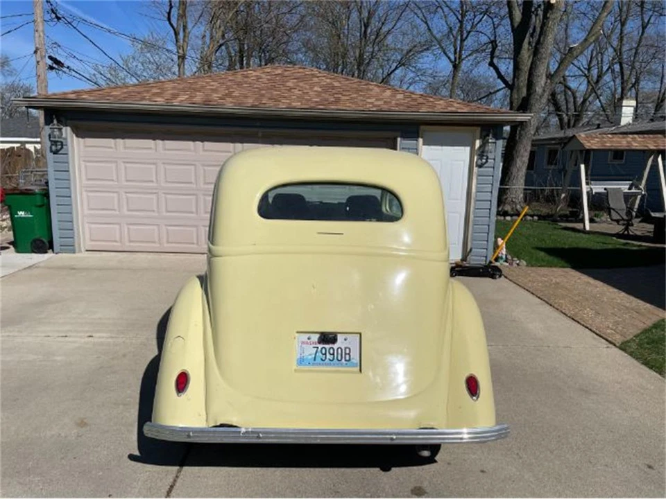 1935 Ford Model 48 & 68 - Image 6 of 12