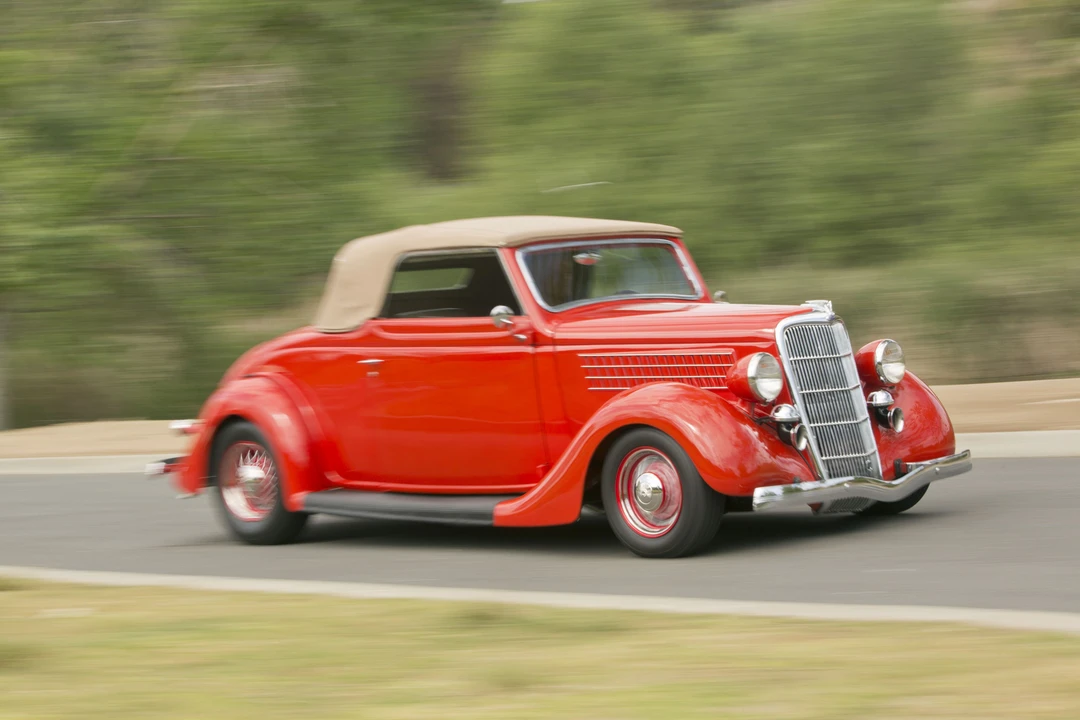 1935 Ford Model 48 & 68 - Image 5 of 31