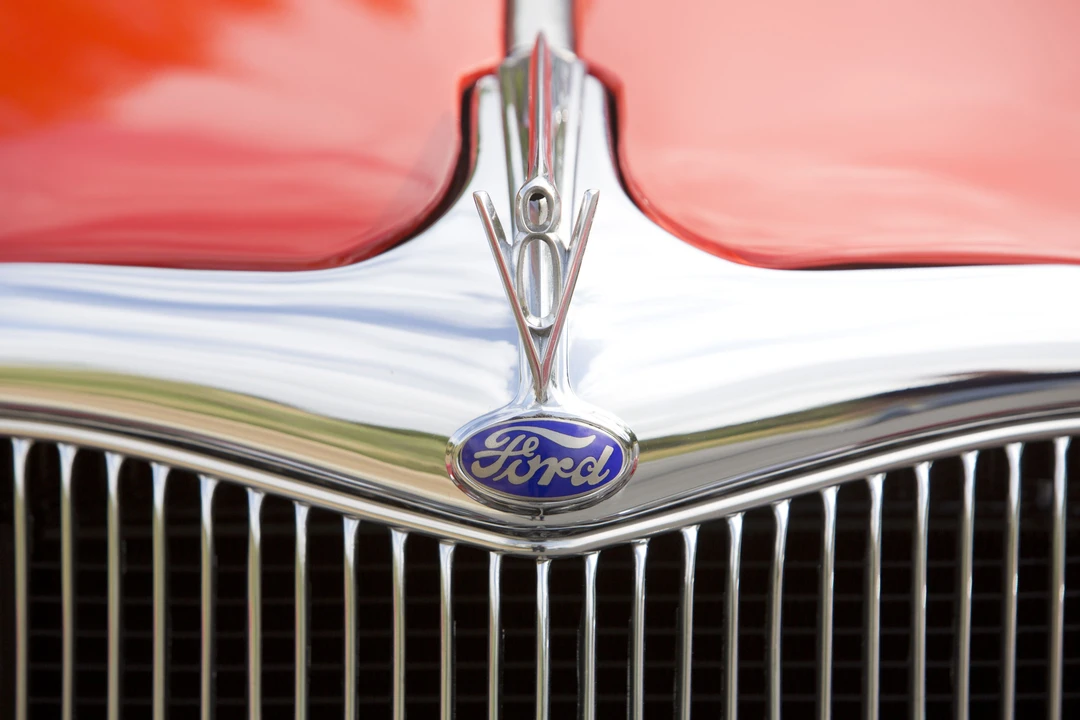 1935 Ford Model 48 & 68 - Image 30 of 31