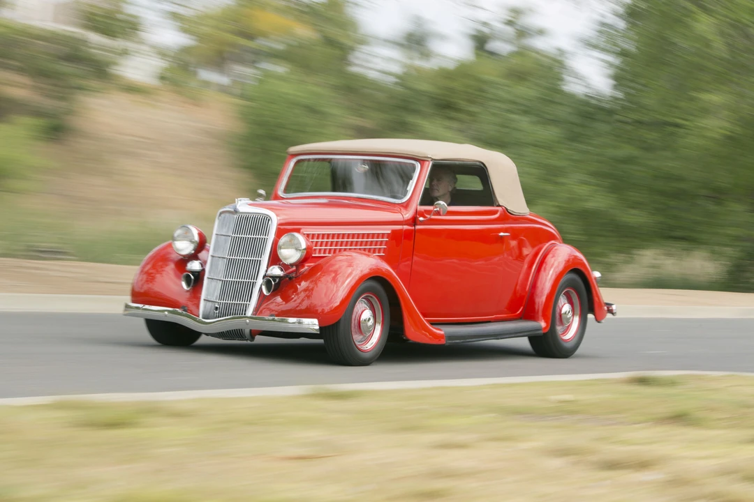 1935 Ford Model 48 & 68 - Image 6 of 31