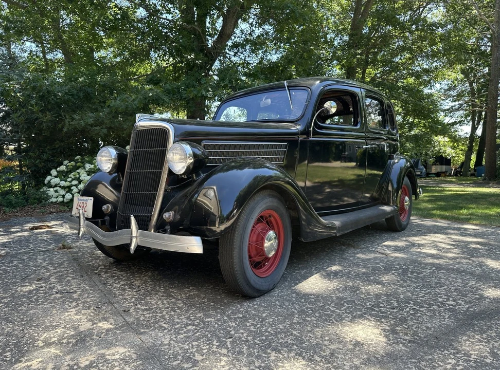 1935 Ford Model 48 & 68 - Image 4 of 31