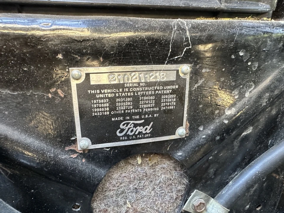 1935 Ford Model 48 & 68 - Image 25 of 31